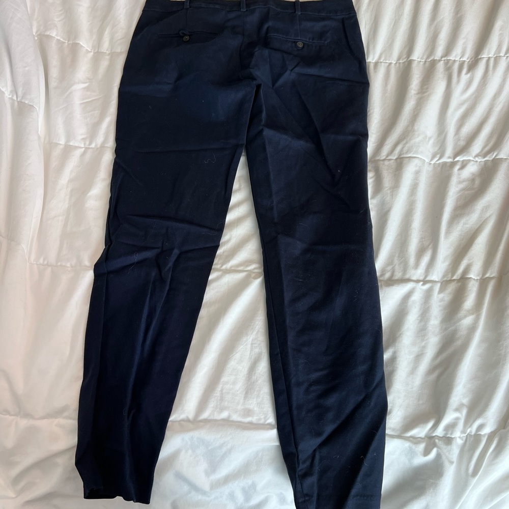 Navy capris - Picture 4 of 5
